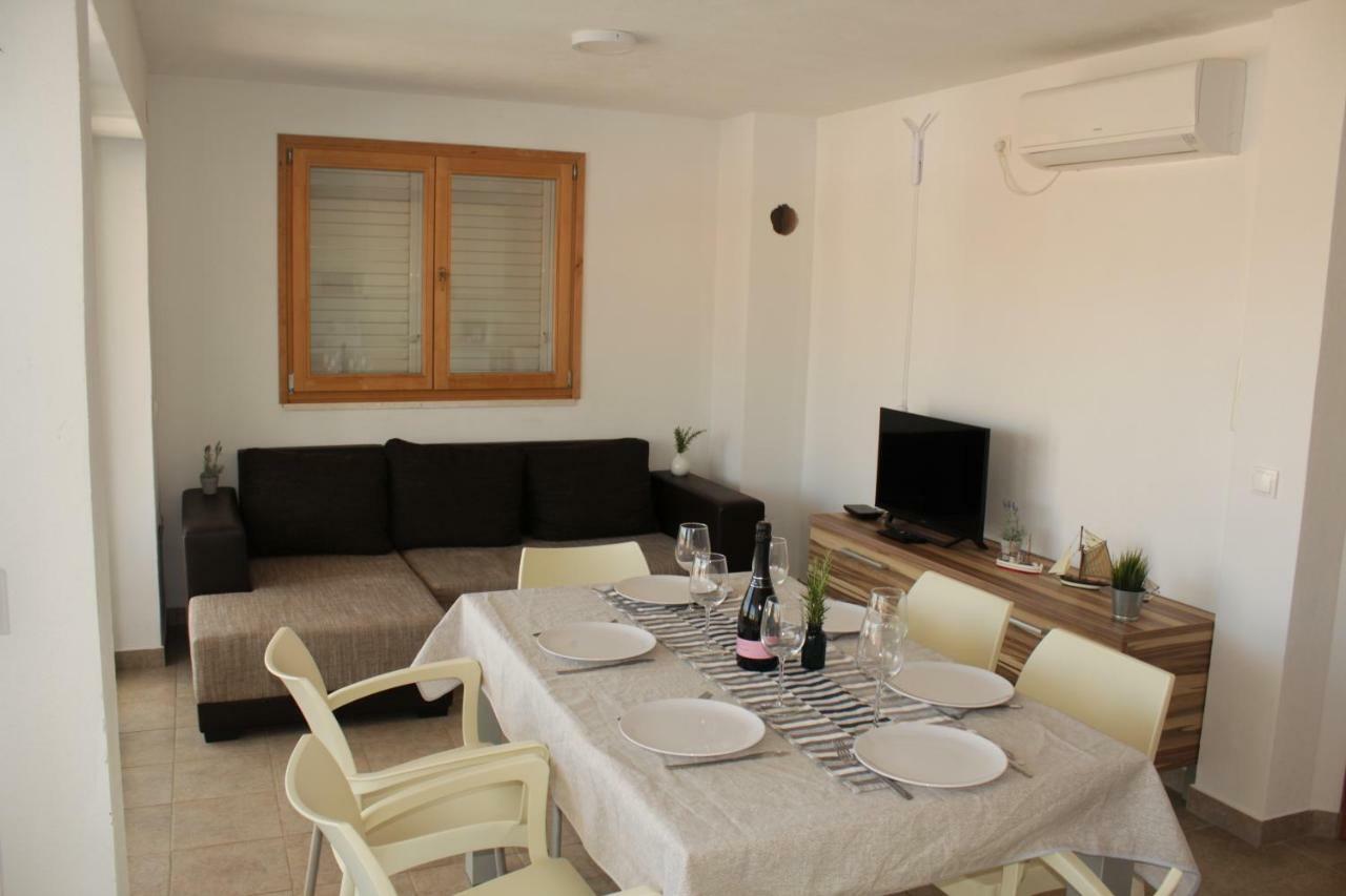 Villa Korculaholidays ซาวาลาติซา ภายนอก รูปภาพ
